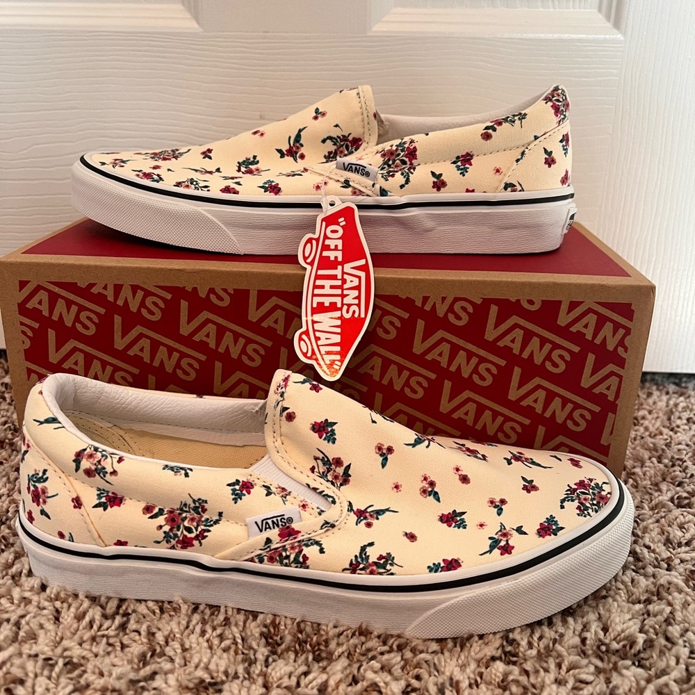 Vans Classic Slip On (Ditsy Floral)